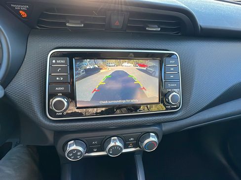 Used 2024 Nissan Kicks S image 31