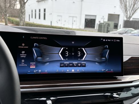 Used 2026 BMW X5 xDrive50e w/ Executive Package image 28