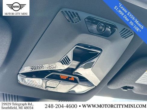 Certified 2025 MINI Cooper S image 33