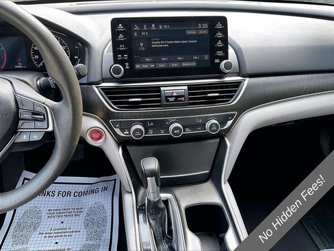 Used 2019 Honda Accord EX image 6
