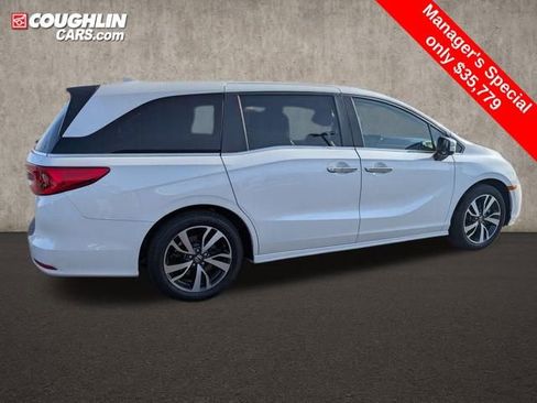 Used 2023 Honda Odyssey Touring image 8