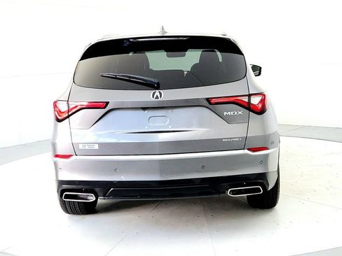 Used 2022 Acura MDX SH-AWD w/ Advance Package image 5