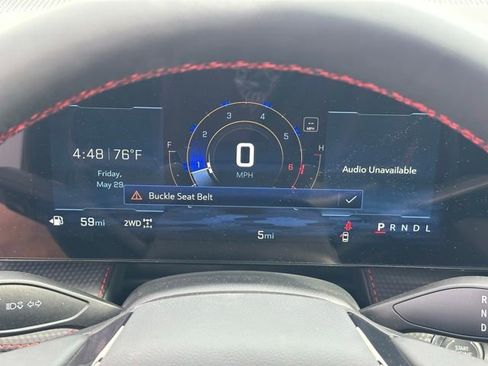 New 2026 Chevrolet Equinox RS w/ Convenience Package III AWD/4WD image 7