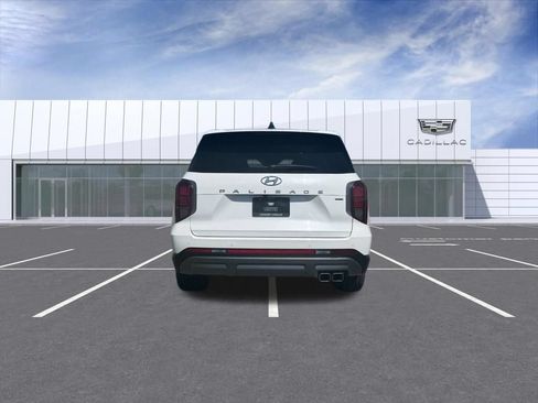Used 2025 Hyundai Palisade SEL AWD/4WD image 12