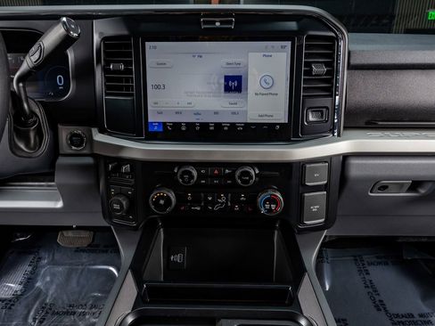 Used 2026 Ford F250 XLT w/ XLT Premium Package image 24