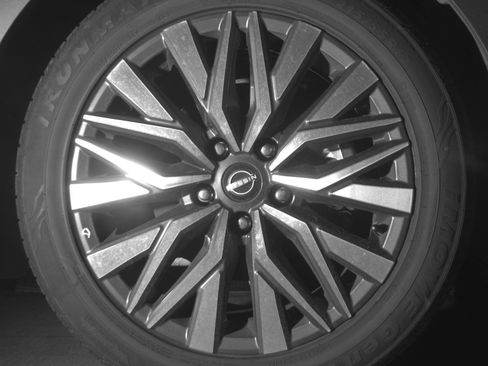 Used 2025 Nissan Altima 2.5 SV image 13