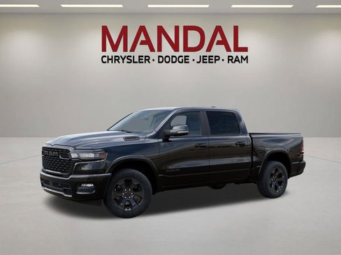 New 2026 RAM 1500 4x4 Crew Cab image 2