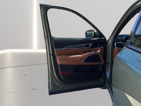 Used 2025 Kia Telluride SX Prestige X-Line image 19