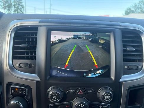 Used 2018 RAM 1500 Big Horn AWD/4WD image 27