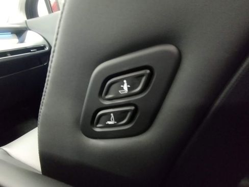 New 2026 Hyundai Ioniq 9 SEL image 38