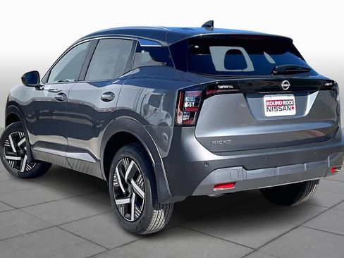 New 2026 Nissan Kicks SV image 7