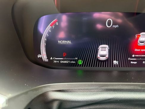 Used 2023 Acura MDX A-Spec AWD/4WD image 19