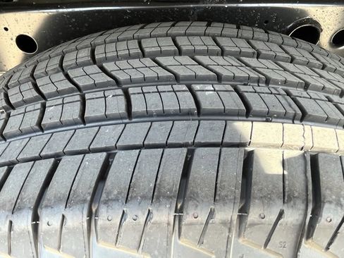 New 2026 Nissan Frontier SV image 20