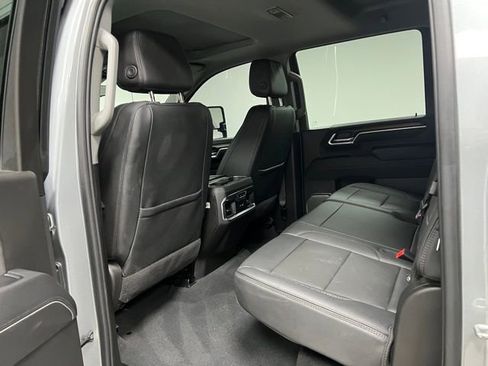 Used 2025 GMC Sierra 3500 Denali w/ Denali Reserve Package image 45