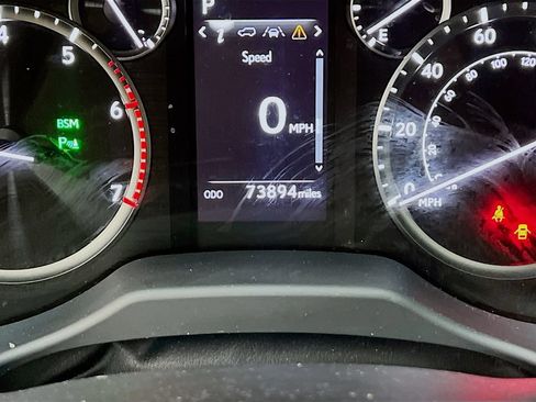 Used 2020 Lexus GX 460 Premium w/ Premium Package AWD/4WD image 13