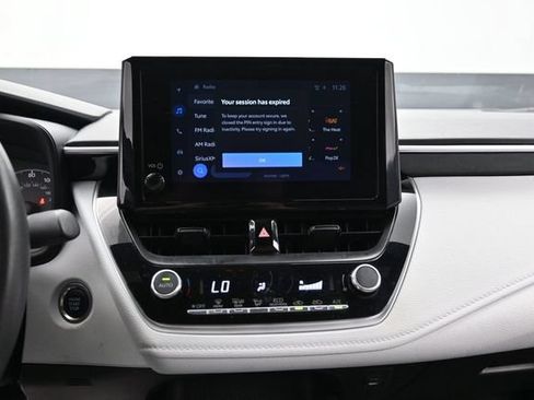 Used 2025 Toyota Corolla SE FWD image 22