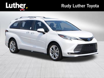 Used 2024 Toyota Sienna Platinum