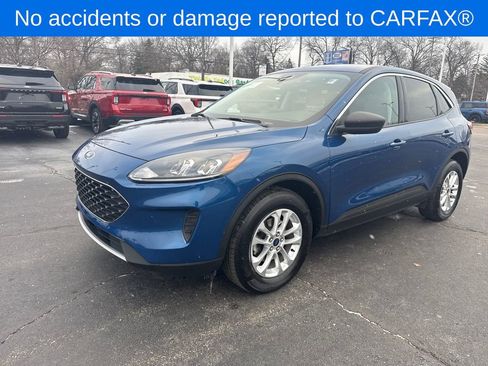 Used 2022 Ford Escape SE w/ Convenience Package image 2