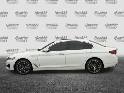 Used 2023 BMW 530e w/ Premium Package RWD image 6
