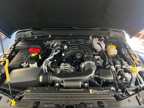 New 2025 Jeep Wrangler Unlimited Rubicon w/ Steel Bumper Group image 20