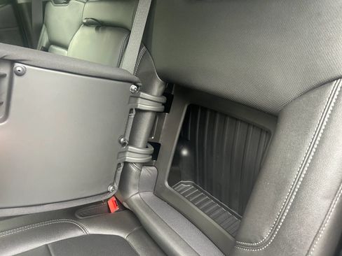 Used 2020 Chevrolet Silverado 1500 LTZ w/ LTZ Plus Package RWD image 21