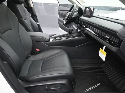 New 2026 Honda Accord EX-L image 16