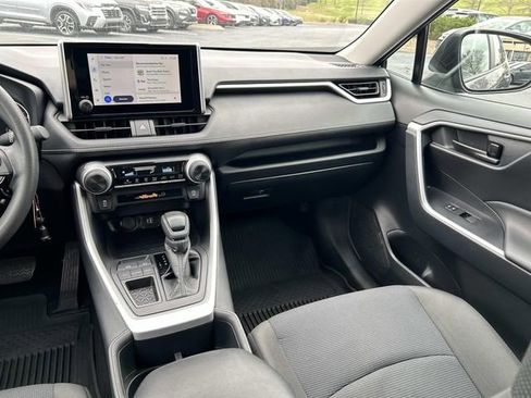 Used 2025 Toyota RAV4 LE image 16
