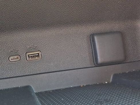 Used 2024 Chevrolet Traverse LT w/ LPO, Floor Liner Package AWD/4WD image 15