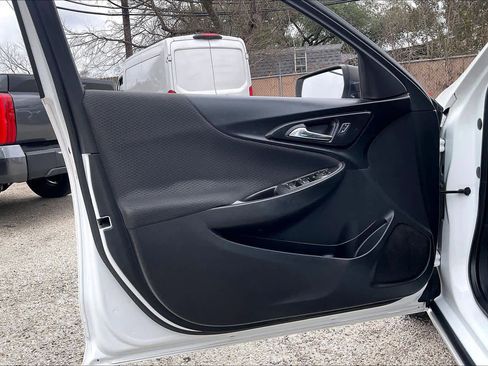 Used 2016 Chevrolet Malibu LS image 21