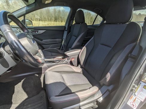 Used 2017 Subaru Impreza 2.0i Sport image 9