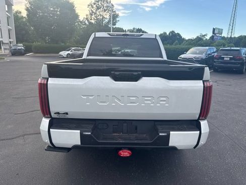 Used 2025 Toyota Tundra Platinum AWD/4WD image 5