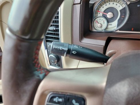 Used 2018 RAM 1500 Laramie Longhorn w/ Longhorn Southfork Package image 30