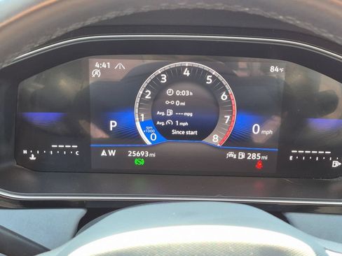 Used 2025 Volkswagen Jetta SE FWD image 15