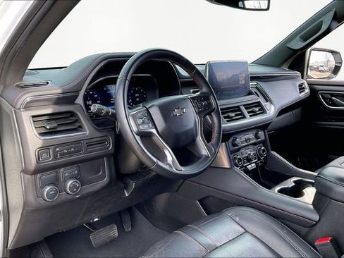 Used 2024 Chevrolet Suburban RST image 12