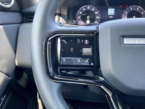 Used 2026 Land Rover Range Rover Evoque S AWD/4WD image 21