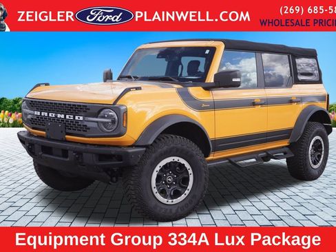 Used 2022 Ford Bronco Badlands image 1