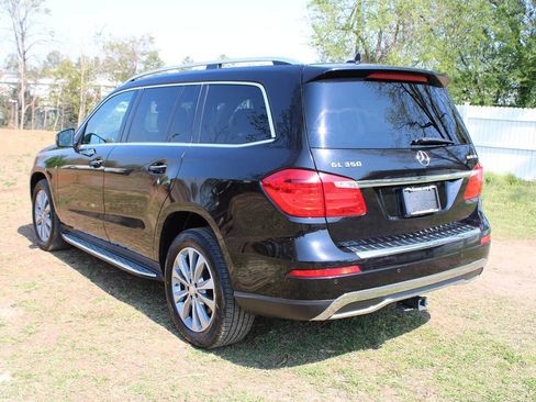 Used 2015 Mercedes-Benz GL 320 BlueTEC 4MATIC image 9