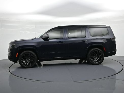 Used 2024 Jeep Grand Wagoneer Series II Obsidian w/ Quick Order Packagew 28T AWD/4WD image 9