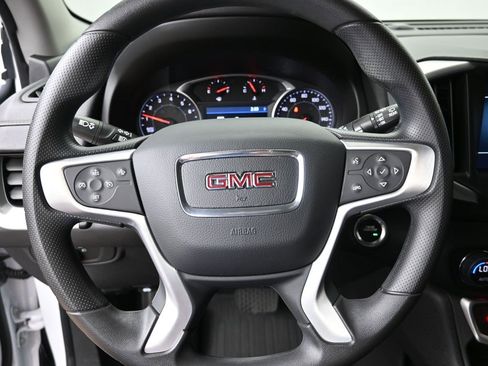 Certified 2022 GMC Terrain SLE w/ Driver Convenience Package image 14