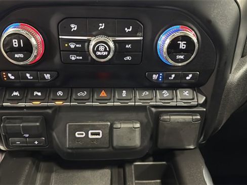 Used 2021 GMC Sierra 1500 Denali w/ Denali Ultimate Package image 34