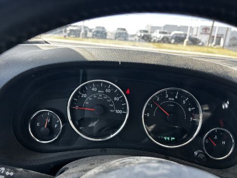 Used 2017 Jeep Wrangler Sport image 16