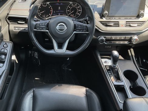 Used 2021 Nissan Altima 2.5 SR FWD image 20