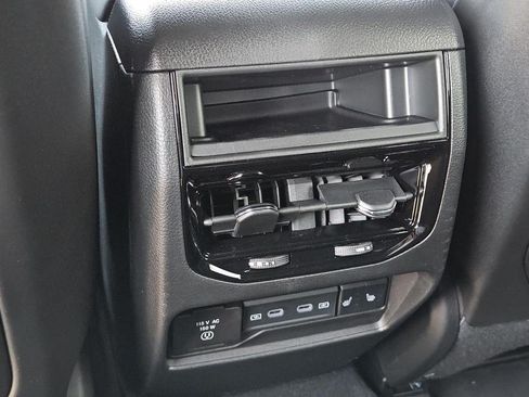New 2026 Jeep Grand Cherokee Limited AWD/4WD image 27