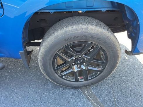 Used 2023 Chevrolet Silverado 1500 Custom w/ Rally Edition AWD/4WD image 29