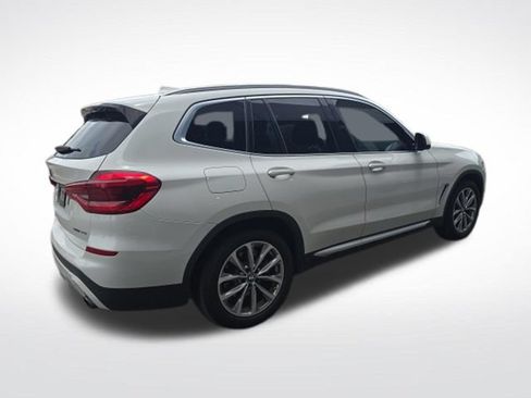 Used 2019 BMW X3 sDrive30i w/ Convenience Package RWD image 3