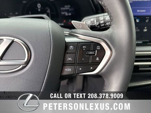 Used 2025 Lexus RX 350h w/ Convenience Package image 26