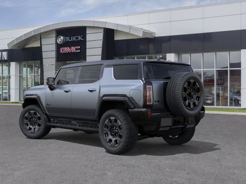 New 2026 GMC Hummer EV 3X w/ Carbon Fiber Edition Package image 3
