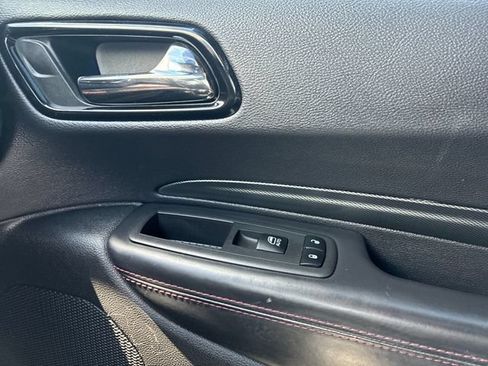 Used 2021 Dodge Durango R/T w/ Technology Group RWD image 17