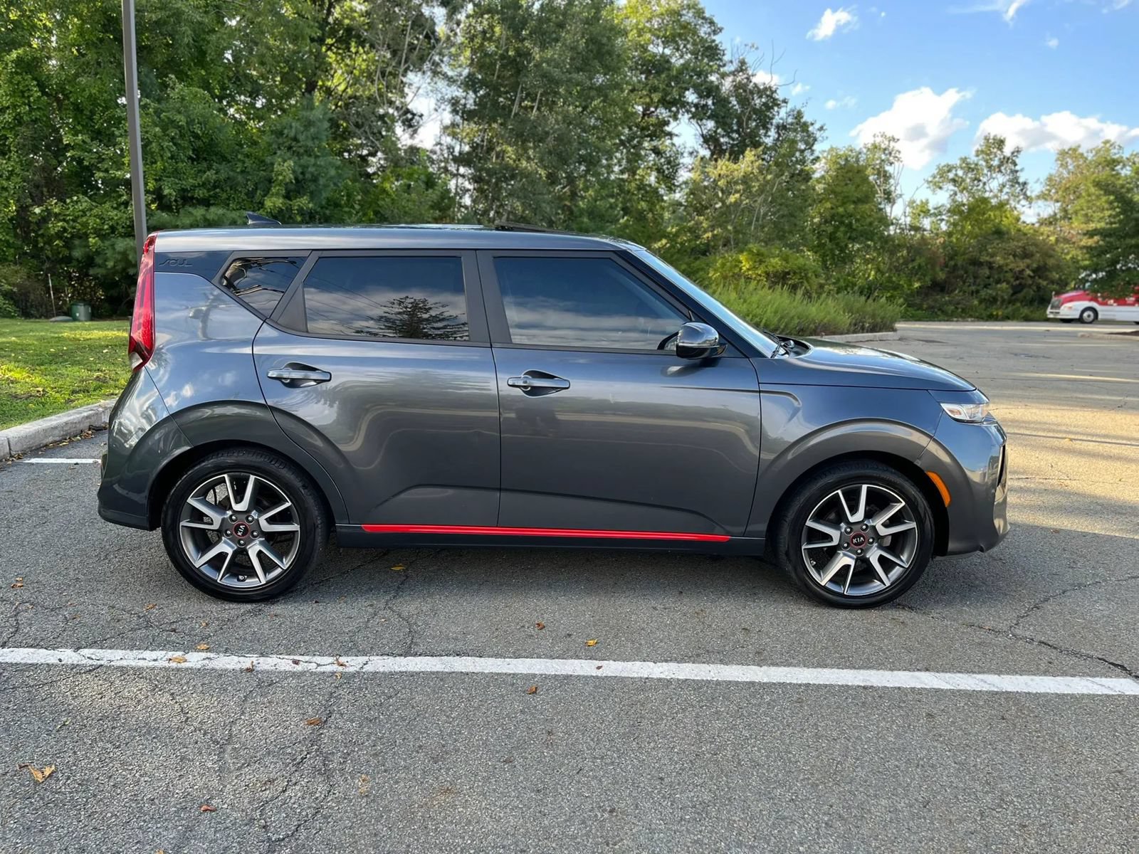 Used 2020 Kia Soul GT-Line w/ GT 2.0L Power Sunroof Package FWD image 4