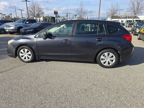 Used 2012 Subaru Impreza 2.0i image 8